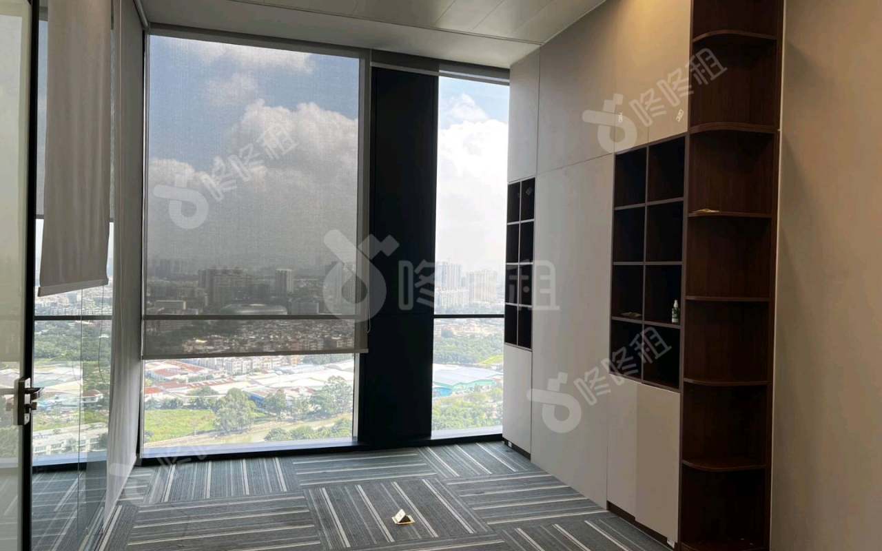 保利鱼珠港_205平_精装_办公室隔间