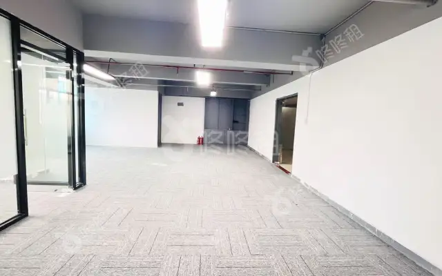 南贤商业广场_218平_精装_办公室房源出租