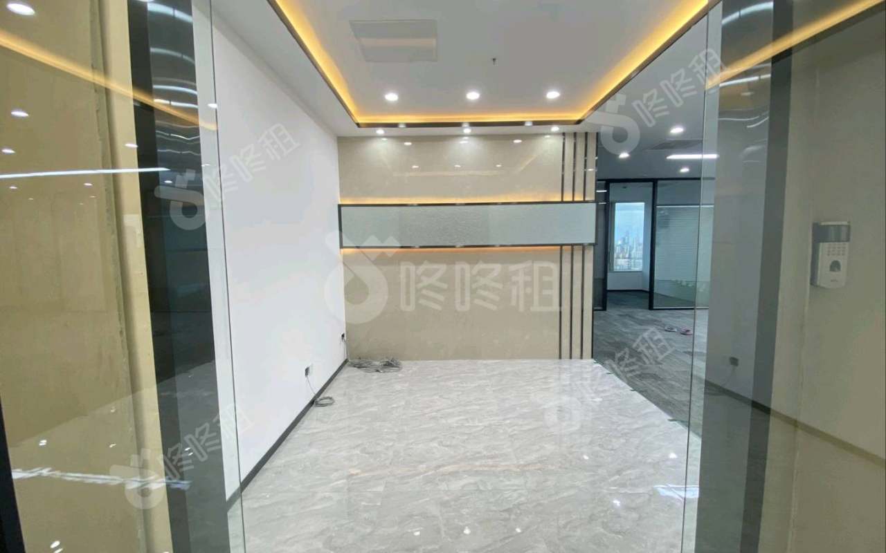 中信广场_272平_精装_前台