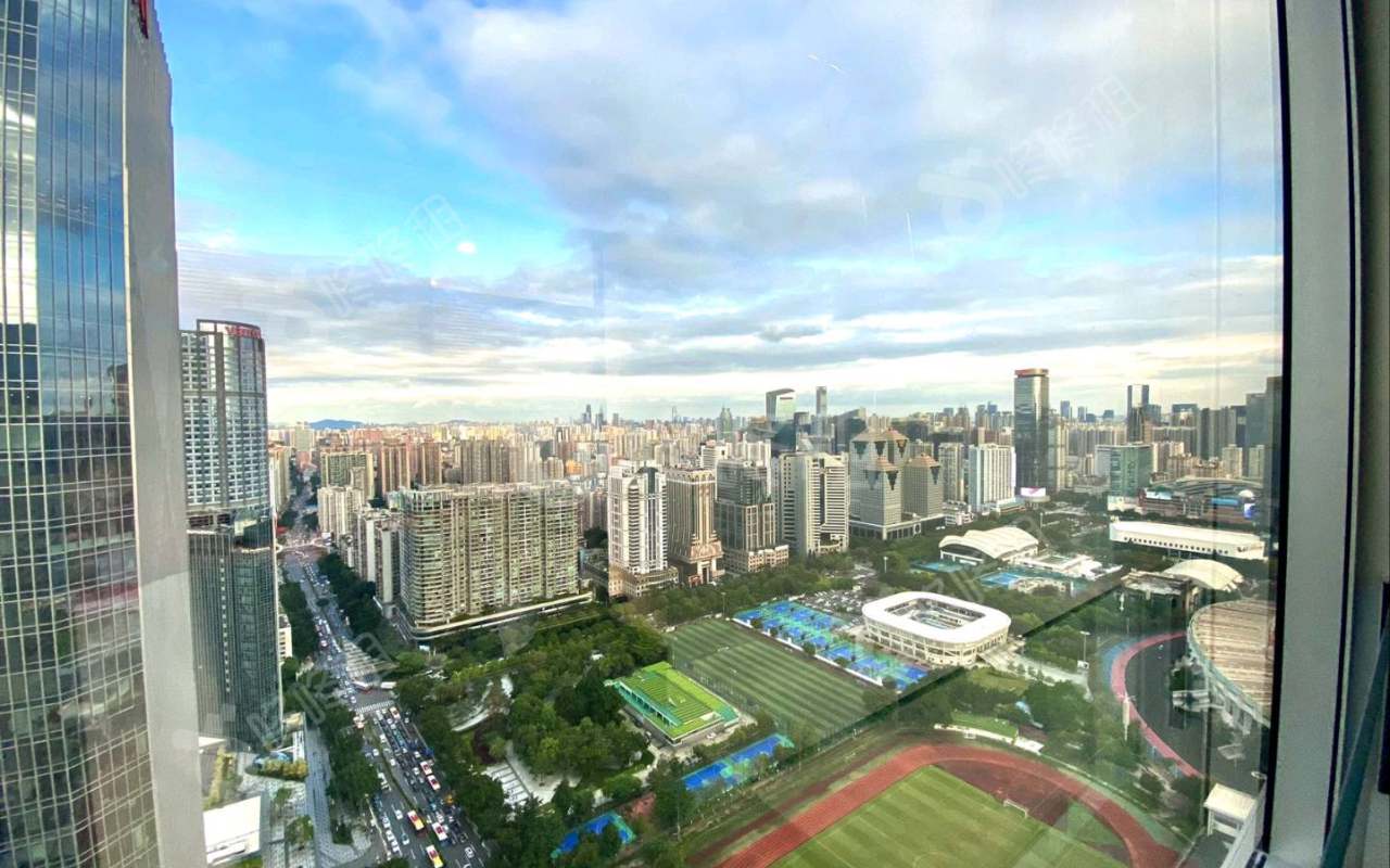 中信广场_272平_精装_办公室隔间