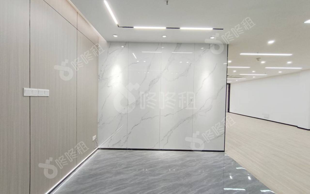 红松大厦_332平_精装_前台