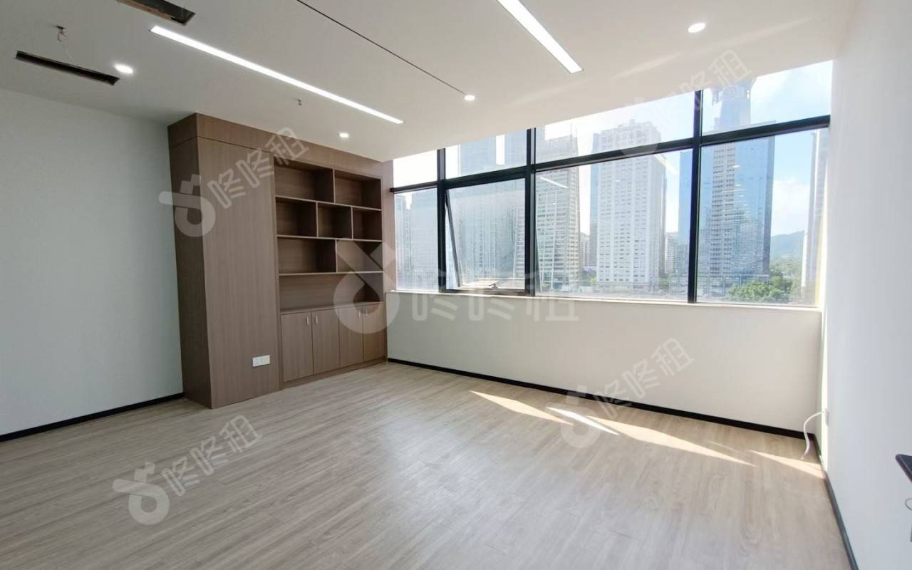 红松大厦_332平_精装_办公室隔间