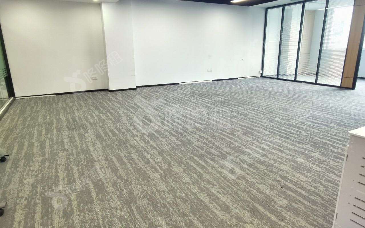 建艺大厦_198平_精装_办公室开间
