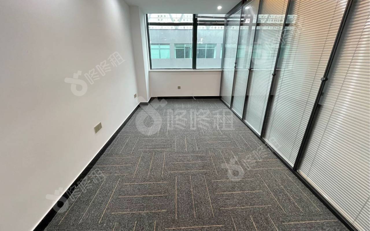 海大创意园_85平_精装_办公室隔间