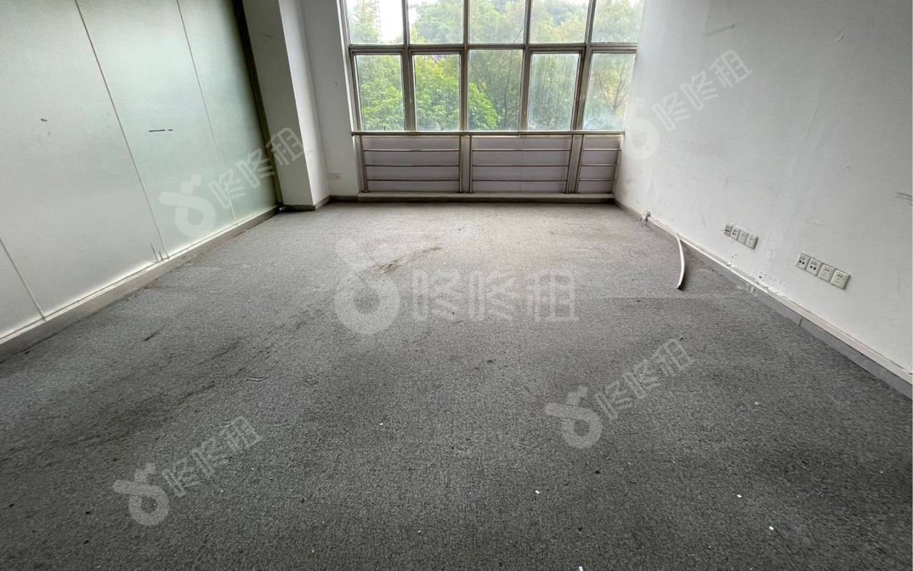 嘉达研发大楼_906平_精装_办公室隔间