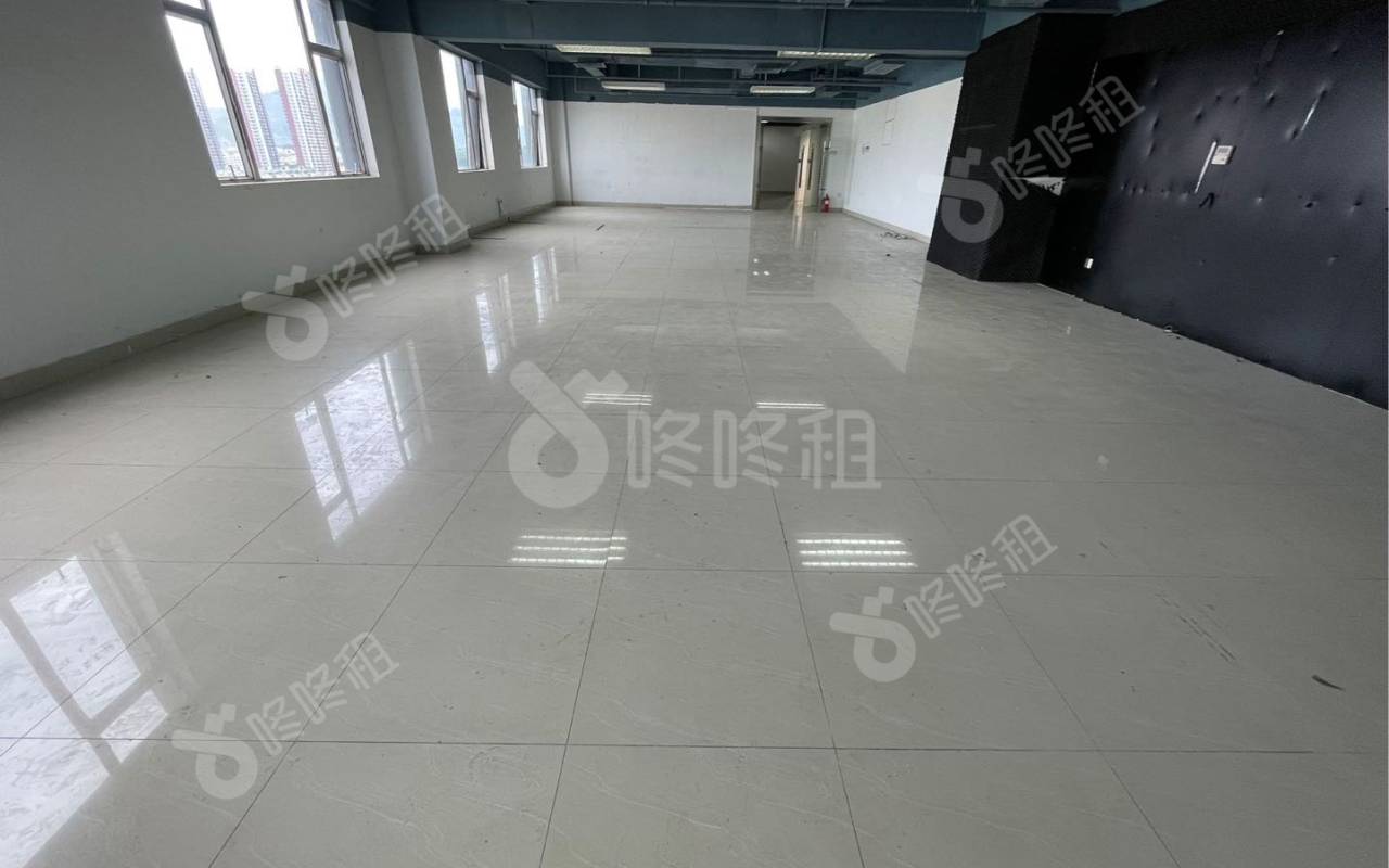 嘉达研发大楼_452平_精装_办公室开间