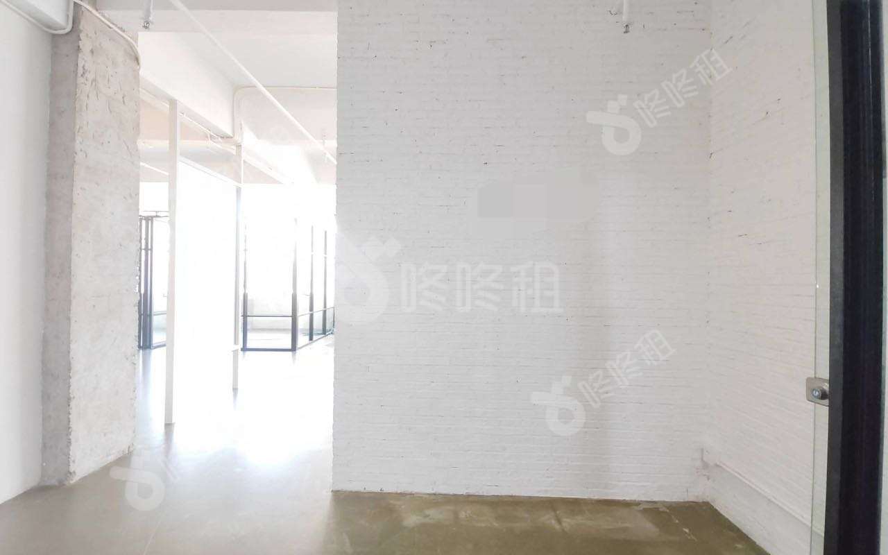 八卦岭工业区_418平_精装_前台