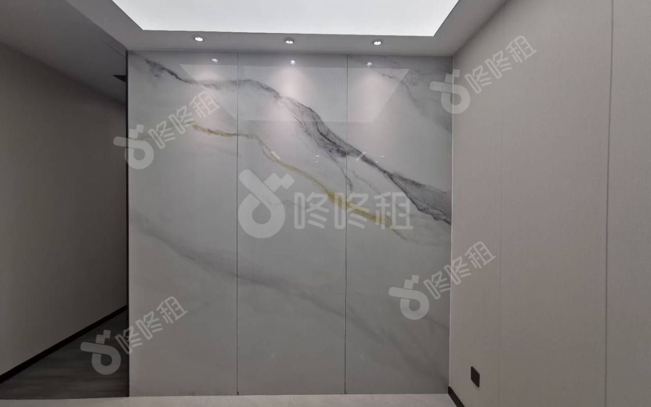 中国凤凰大厦_95平_豪装_前台