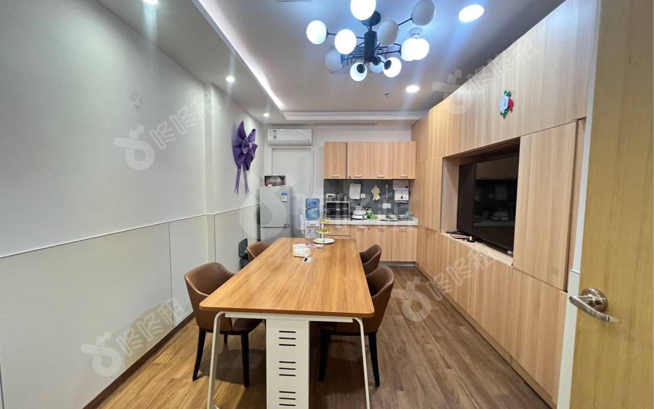 深圳国际文化大厦_1045平_精装_办公室隔间