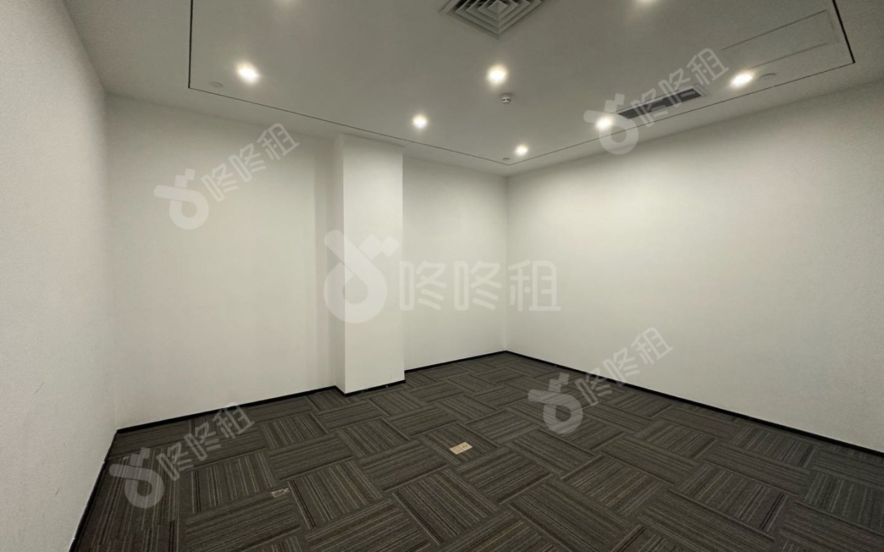 源政创业大厦_304平_精装_办公室隔间