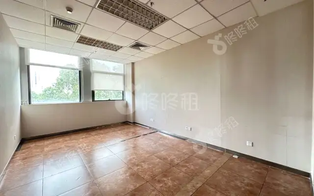 源兴科技大厦_840平_定制装修_办公室房源出租