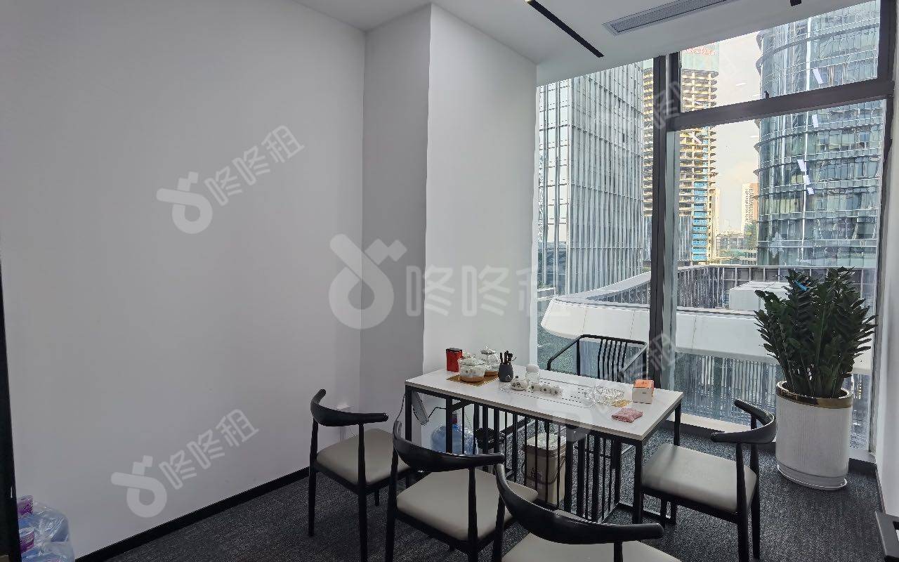 卓越前海壹号_462平_豪装_办公室隔间