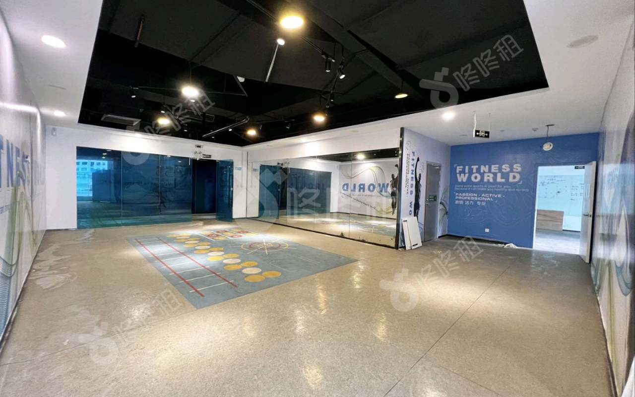 深圳发展中心大厦_6057平_精装_办公室隔间