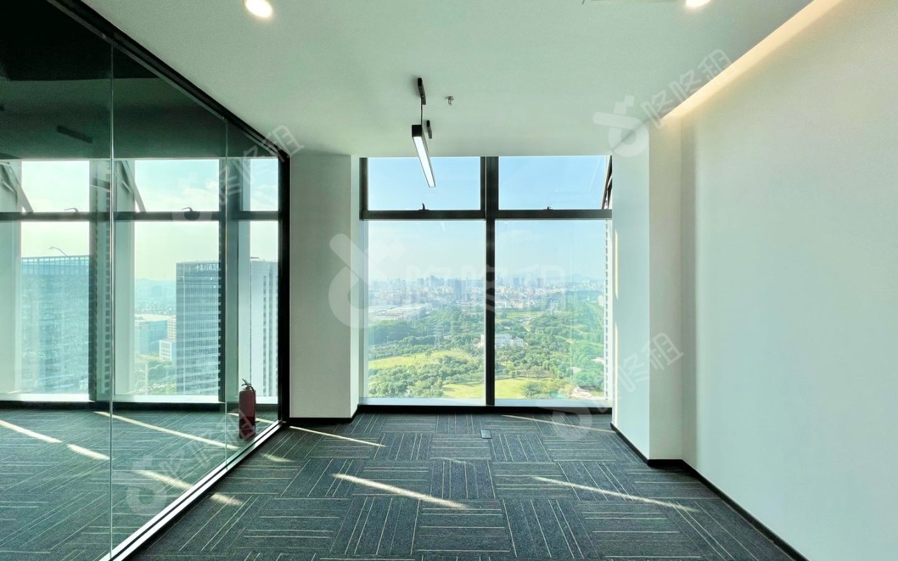 特区建发·乐府广场_175平_精装_办公室隔间