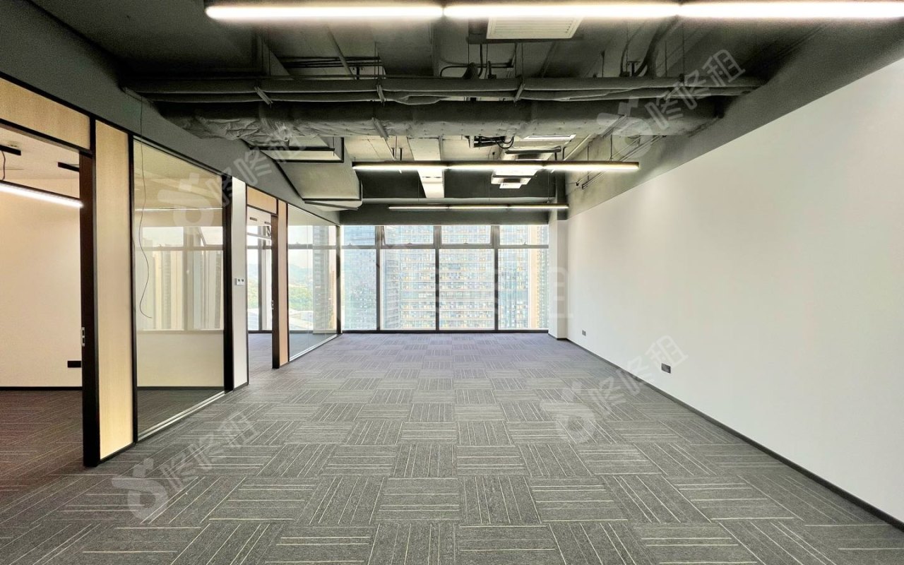 特区建发·乐府广场_175平_精装_办公室开间
