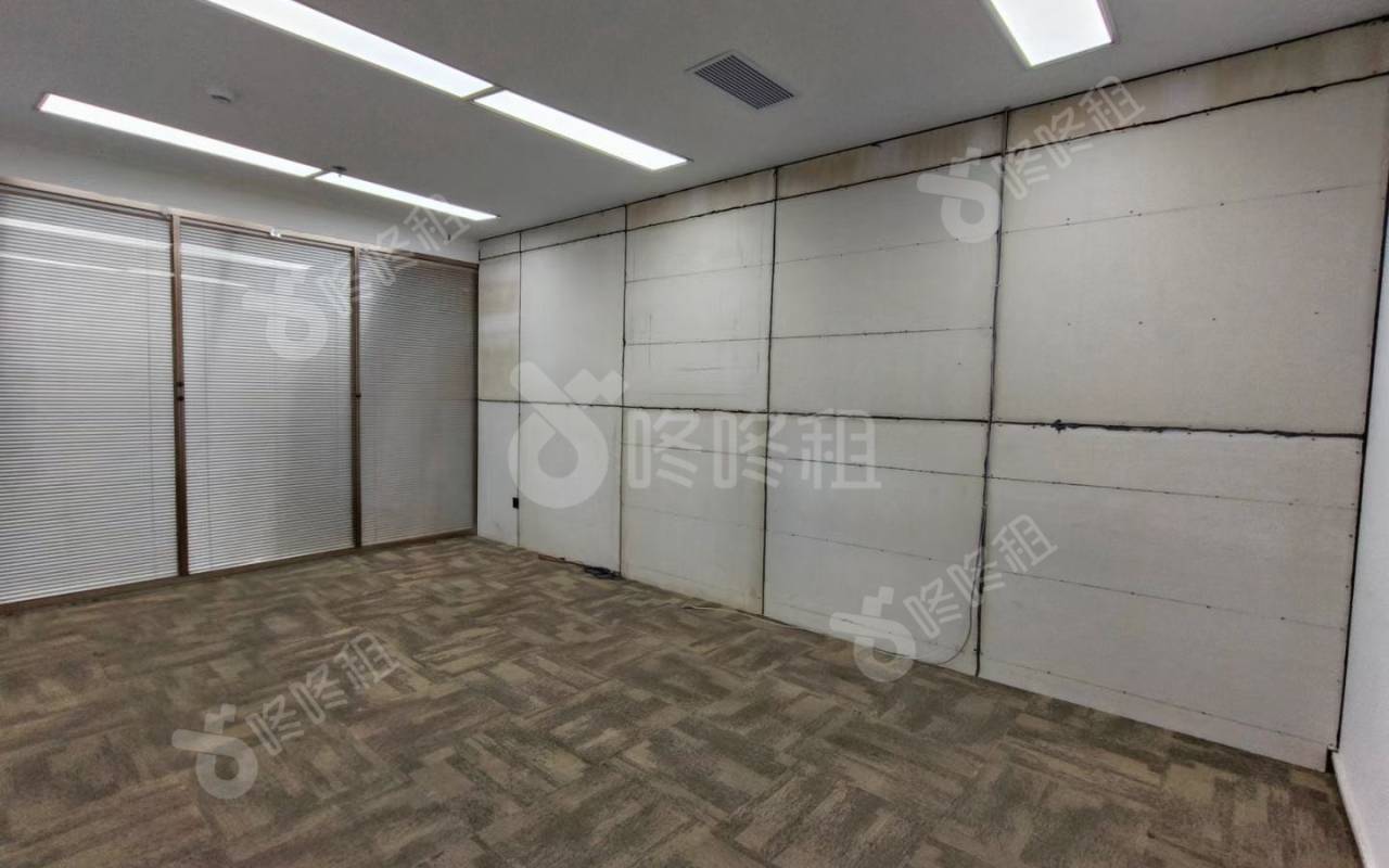 创新科技广场一期_298平_精装_办公室隔间