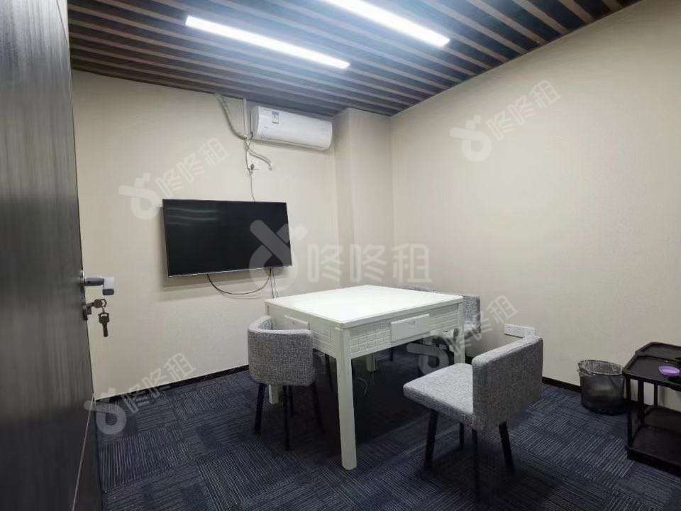 天安数码时代大厦_238平_精装_办公室隔间