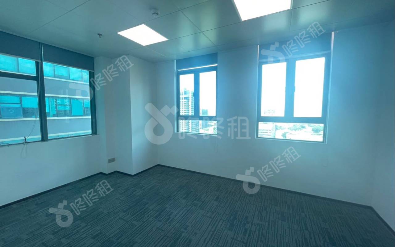 苍松大厦_298平_精装_办公室隔间