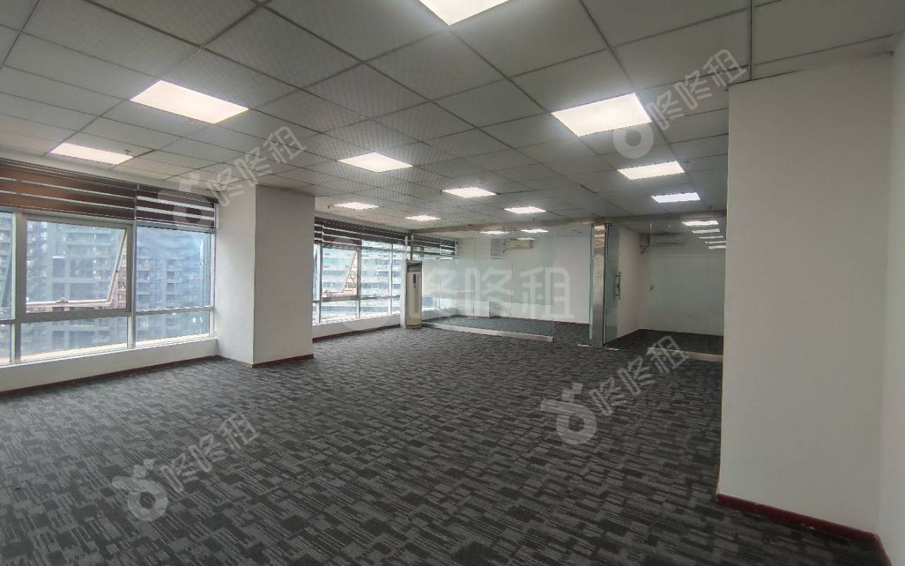 天安数码时代大厦_288平_精装_办公室开间