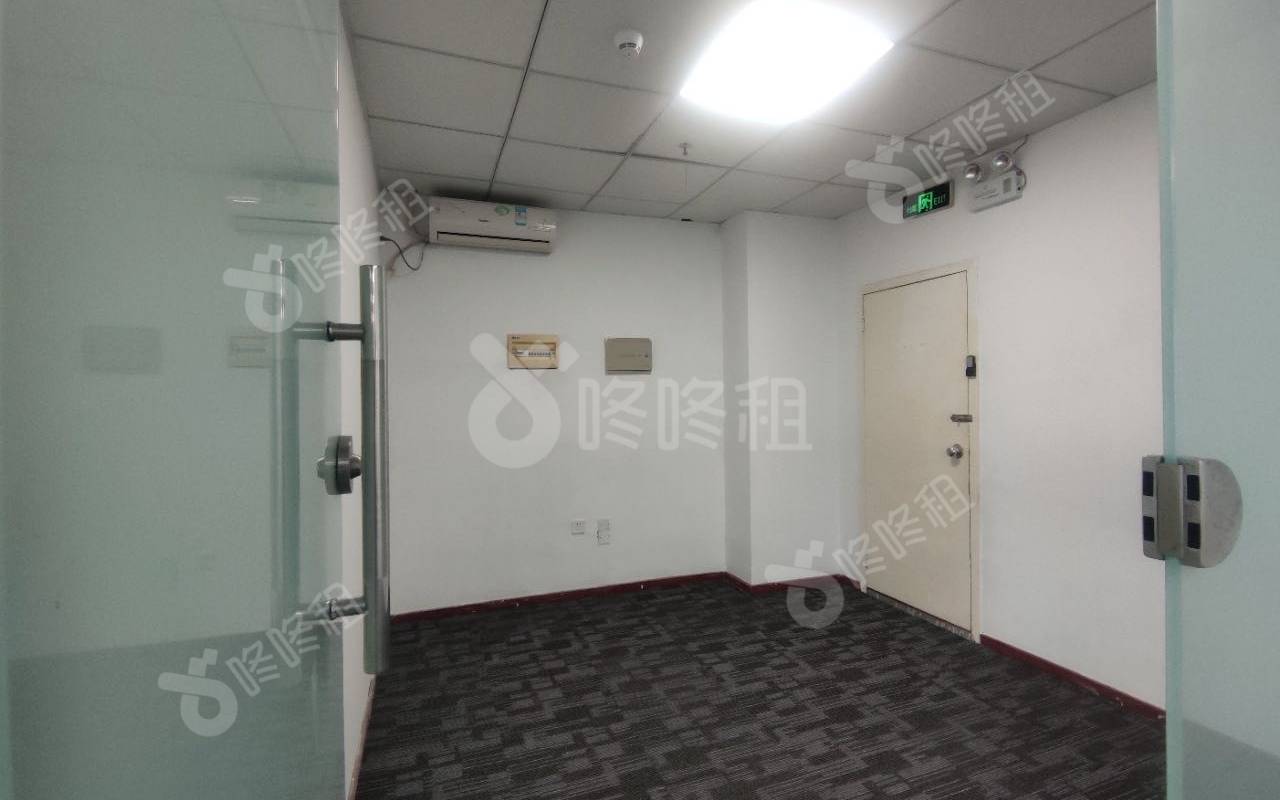 天安数码时代大厦_288平_精装_办公室隔间