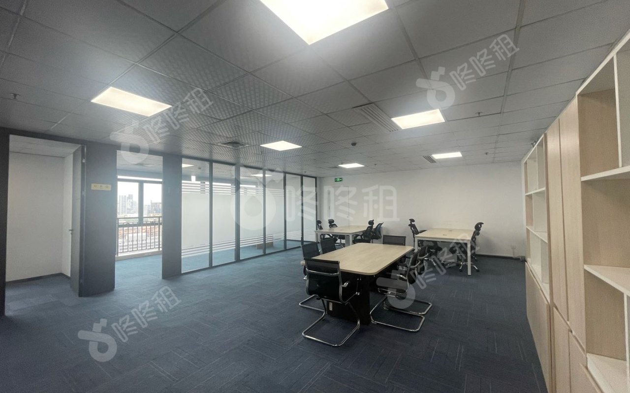 比克科技大厦_190平_精装_办公室开间