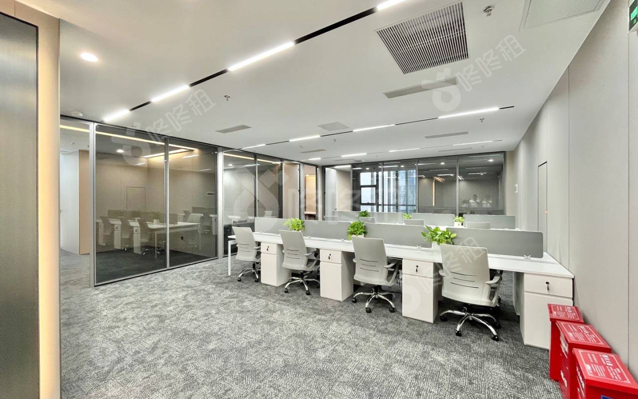 彩讯科技大厦_325平_精装_办公室开间