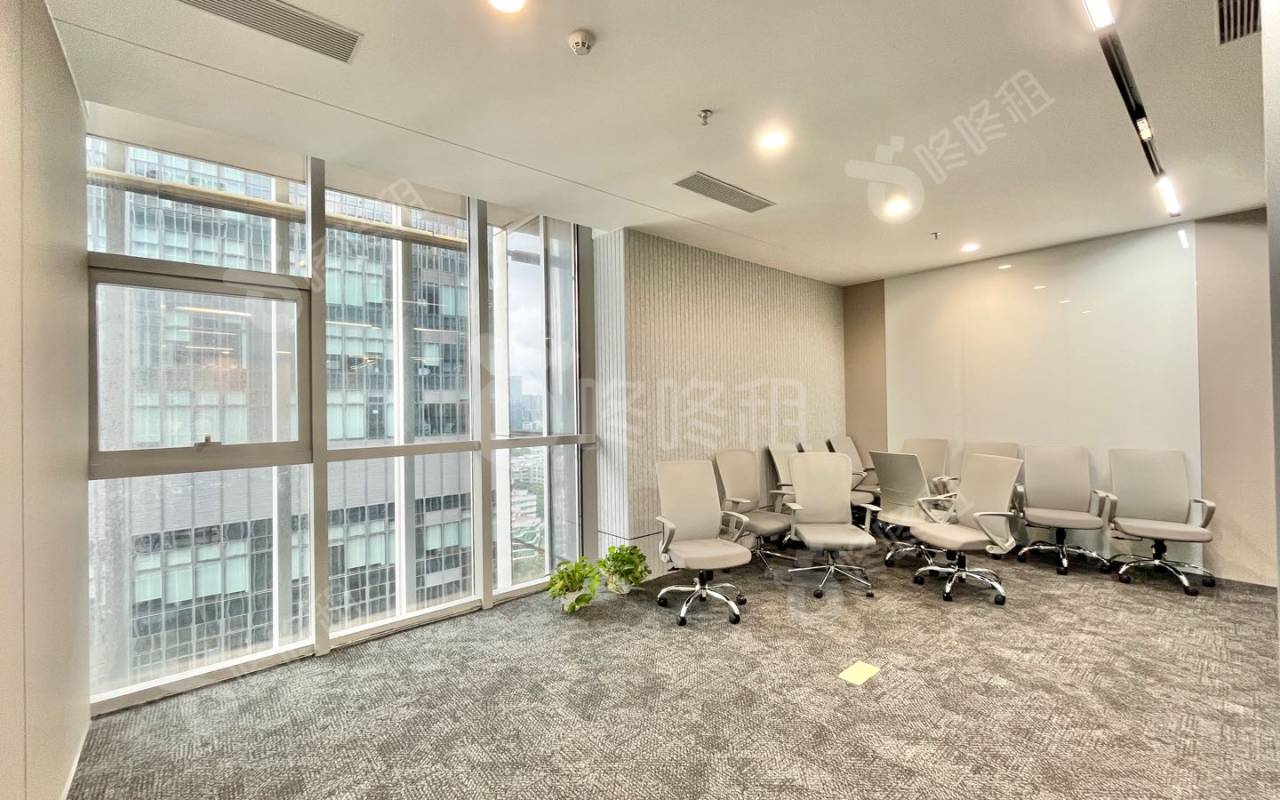 彩讯科技大厦_325平_精装_办公室隔间