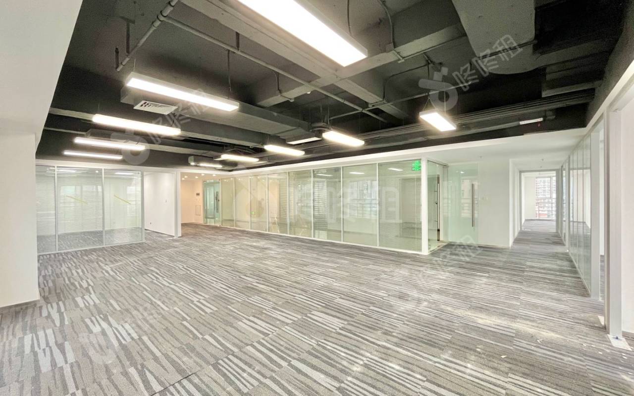 研祥科技大厦_313平_精装_办公室开间