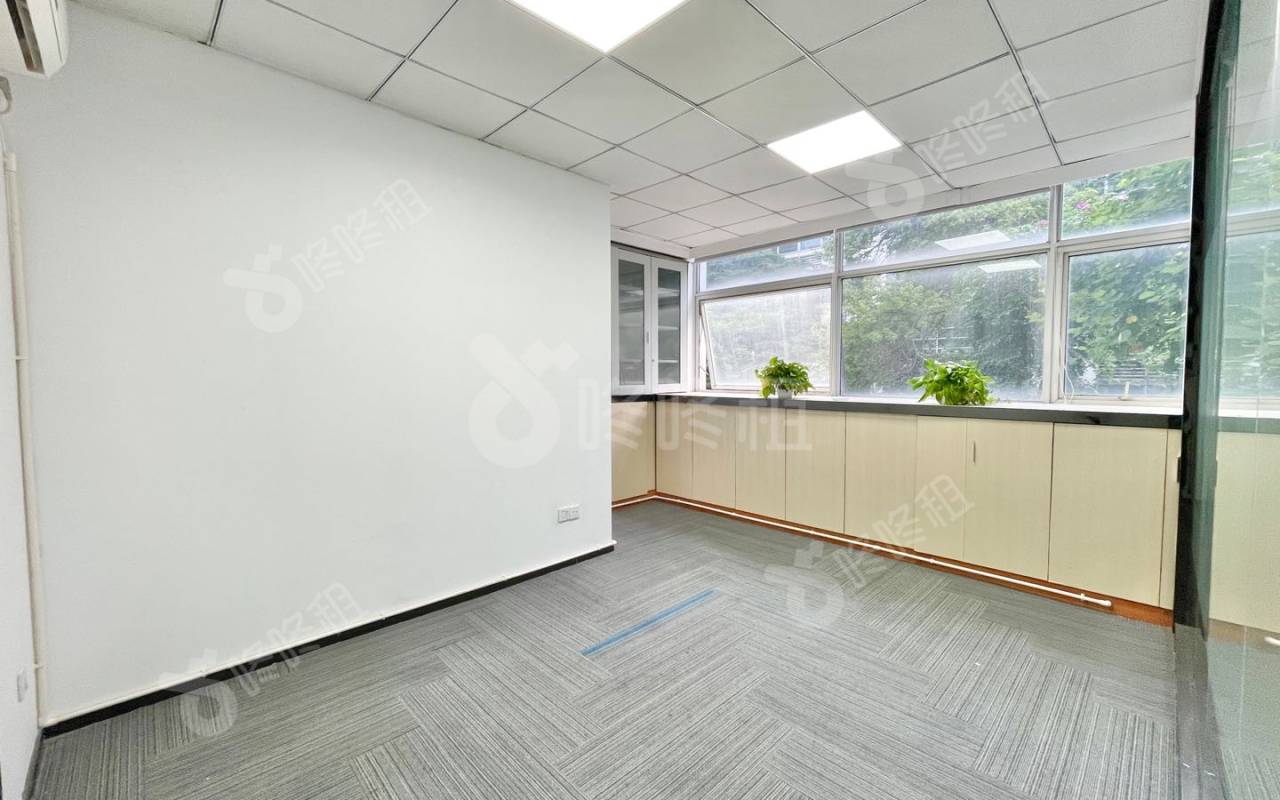 深圳软件园_225平_豪装_办公室隔间