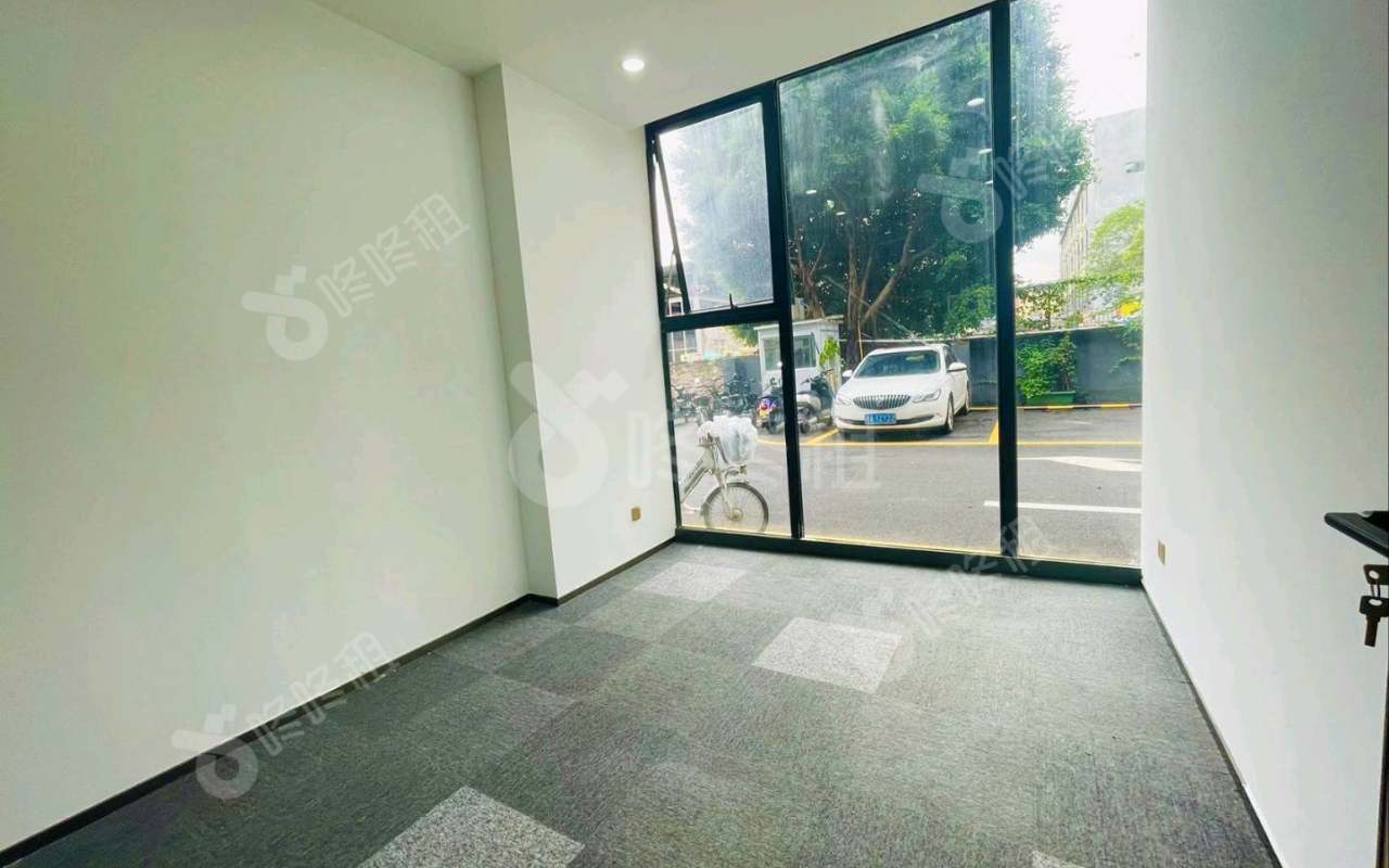 狮子园文化创意园_384平_精装_办公室隔间