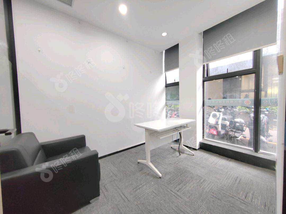 狮子园文化创意园_396平_精装_办公室隔间