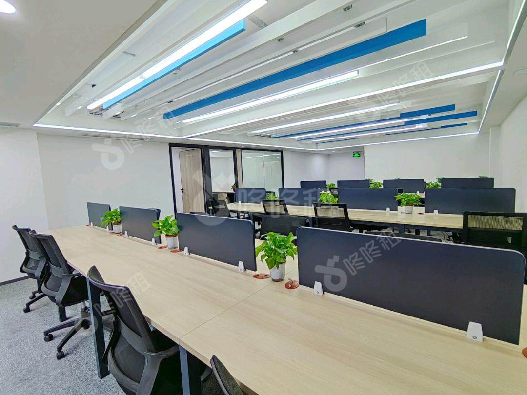 狮子园文化创意园_211平_精装_办公室开间