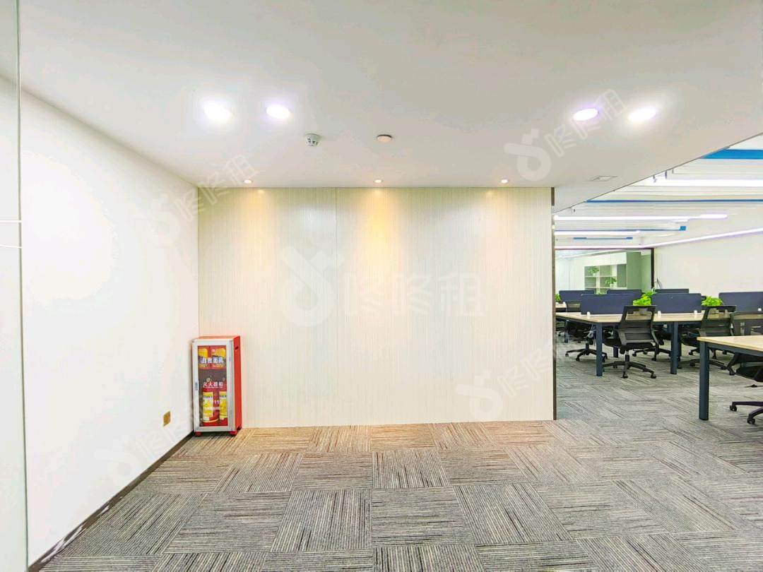 狮子园文化创意园_237平_精装_前台