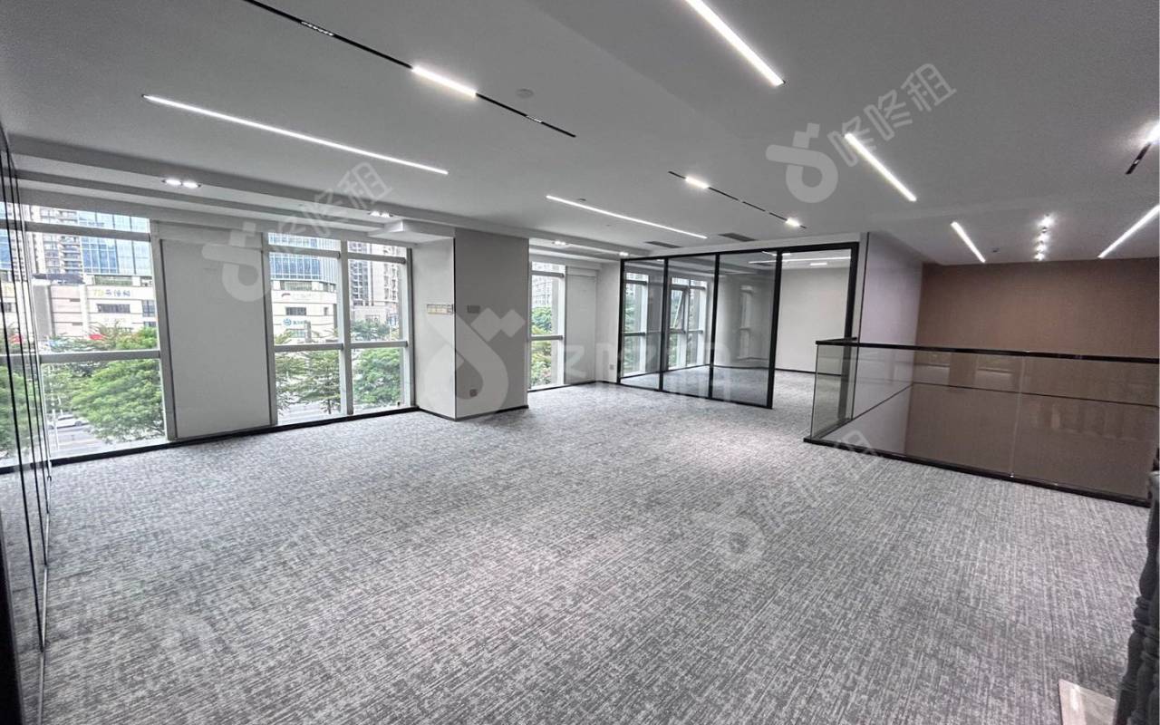 龙光世纪大厦_475平_精装_办公室隔间