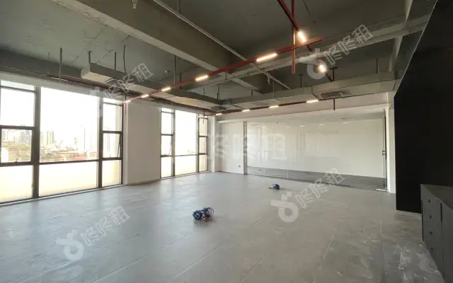 濠盛商务中心_283平米_精装_办公室房源出租