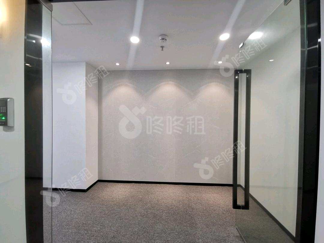 天乐大厦_82平_精装_前台