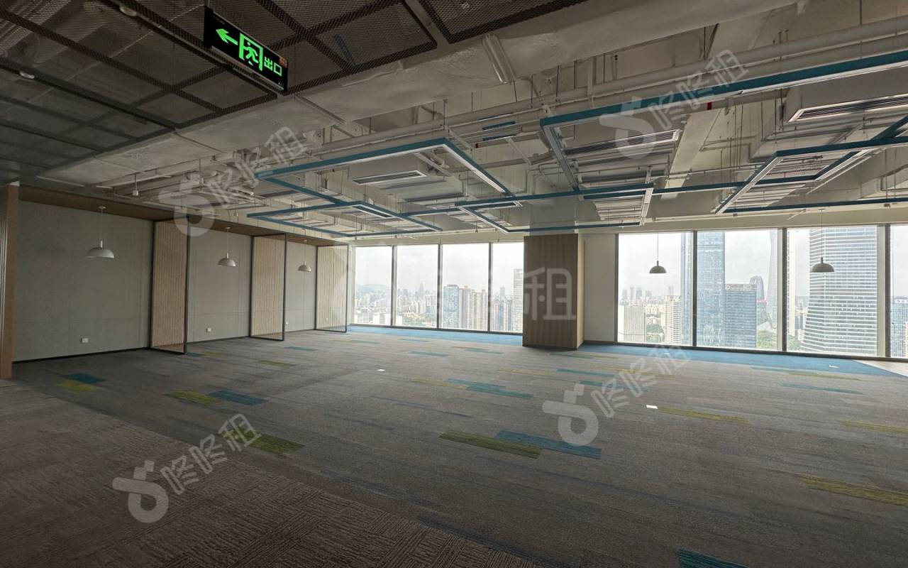 光启未来中心_2222平_简装_办公室开间