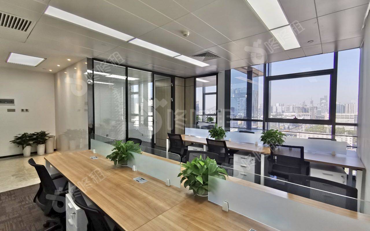 东方科技大厦_198平_精装_办公室开间