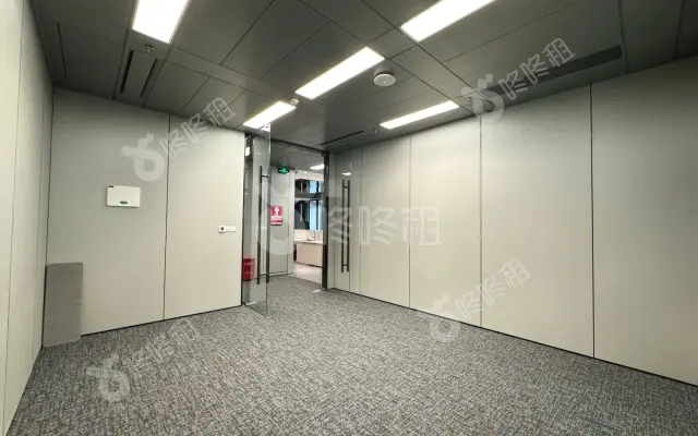 汉京中心（汉京金融中心）_200平米_定制装修_办公室房源出租