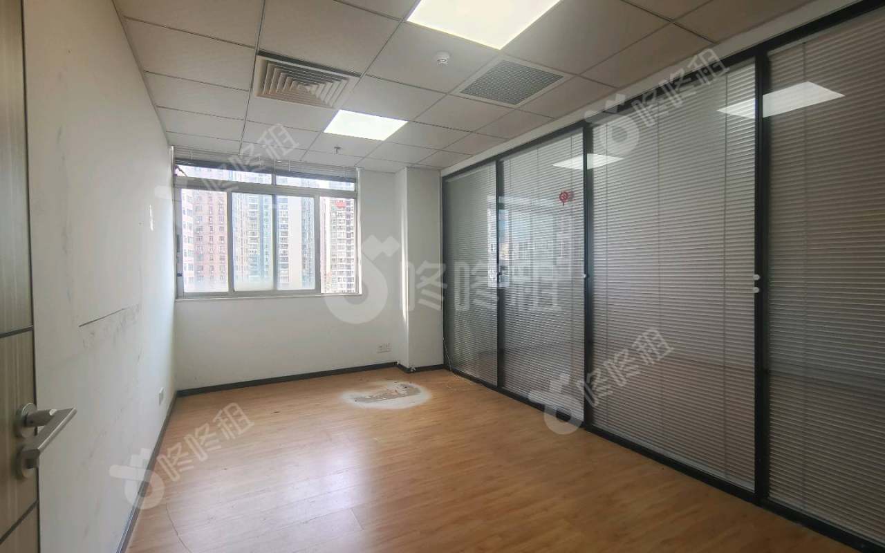 新能源大厦_615平_精装_办公室隔间