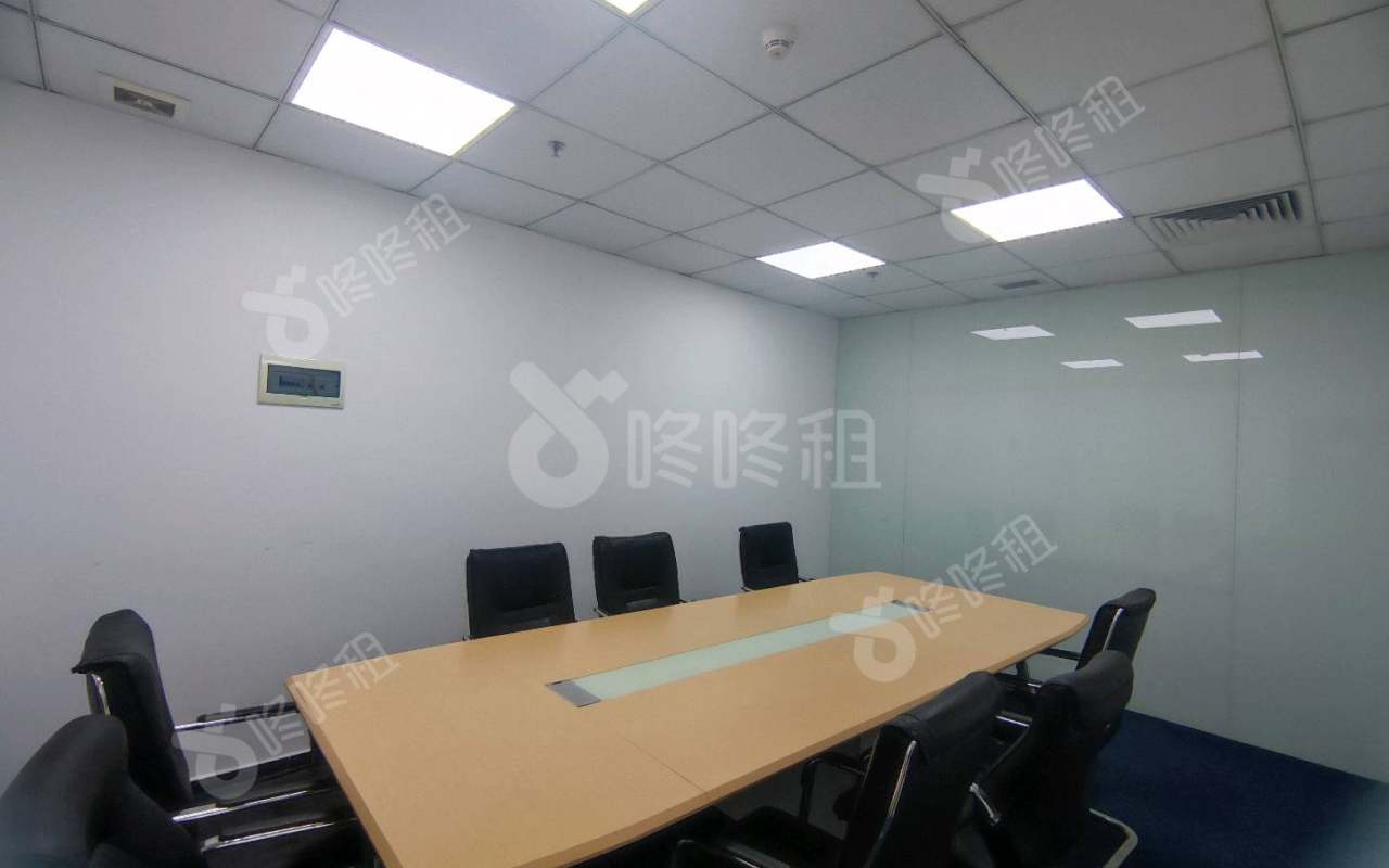 兰光科技大厦_368平_精装_办公室隔间