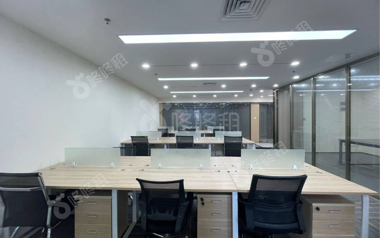 金运世纪大厦_273平_精装_办公室开间