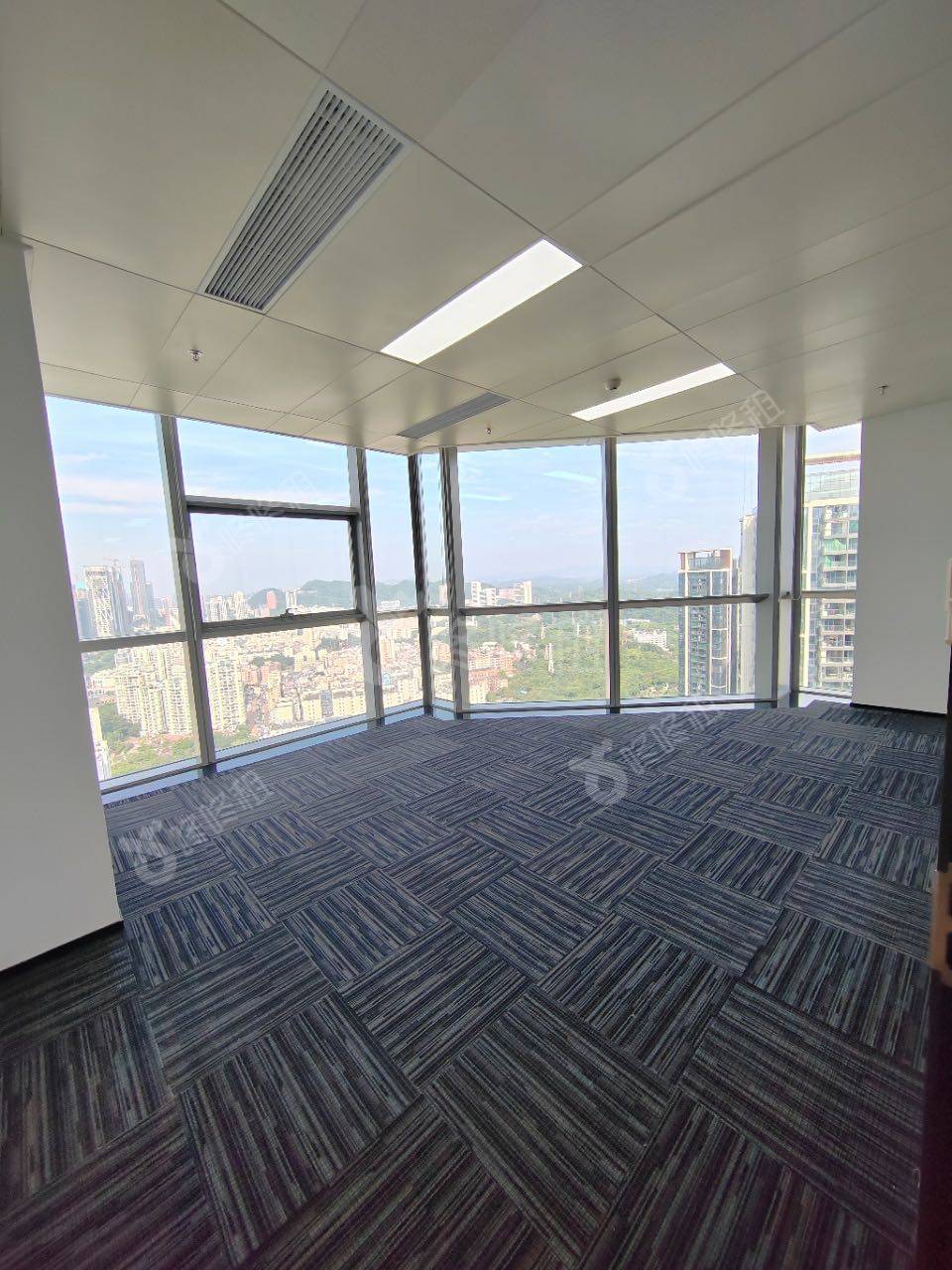 众冠时代广场_800平_精装_办公室隔间