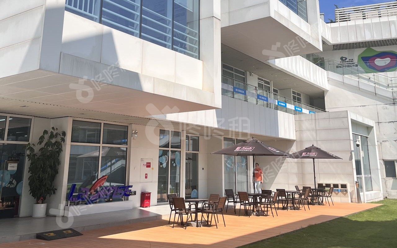 前海深港青年梦工场_楼盘外观图