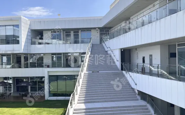 前海深港青年梦工场_写字楼图片