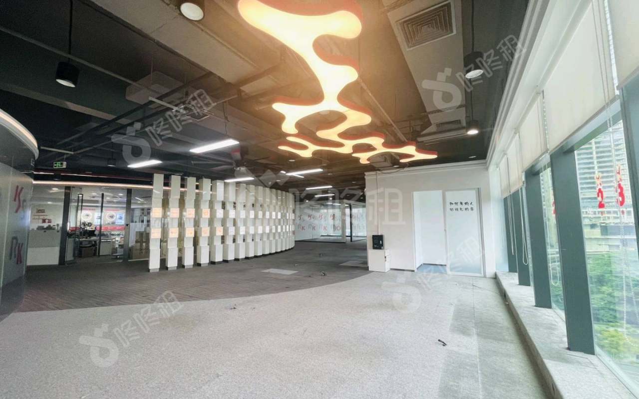 康佳研发大厦_1668平_精装_办公室开间