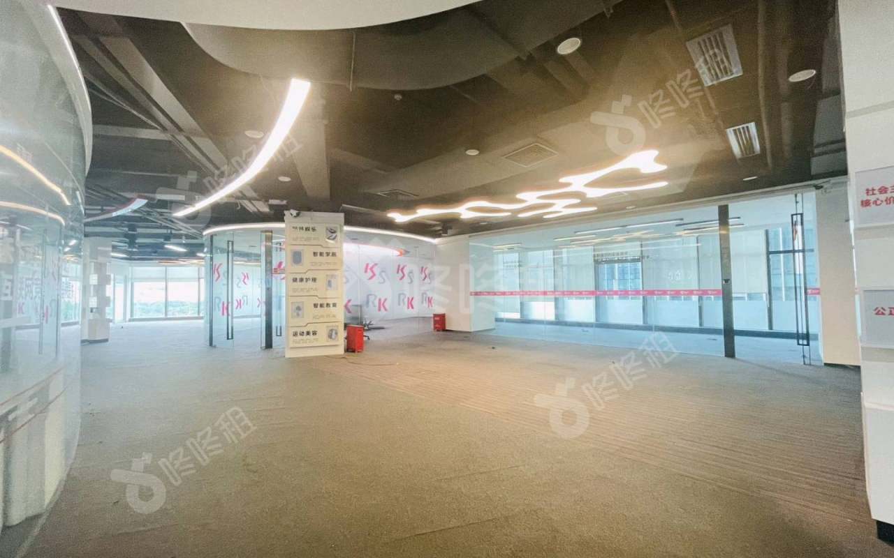 康佳研发大厦_1668平_精装_办公室开间