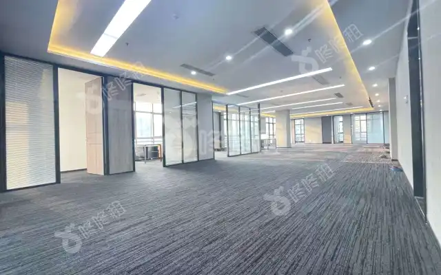 TCL国际E城_776平米_精装_办公室房源出租