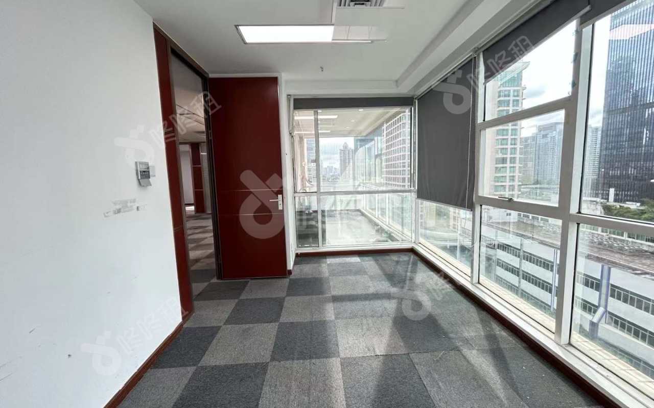 创新科技广场一期_368平_精装_办公室隔间