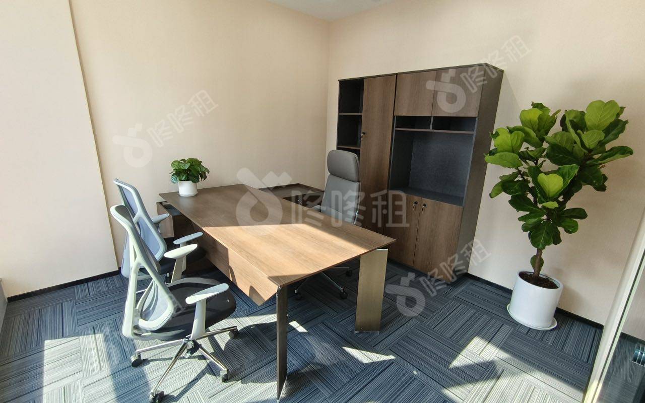 光浩国际中心_165平_精装_办公室隔间